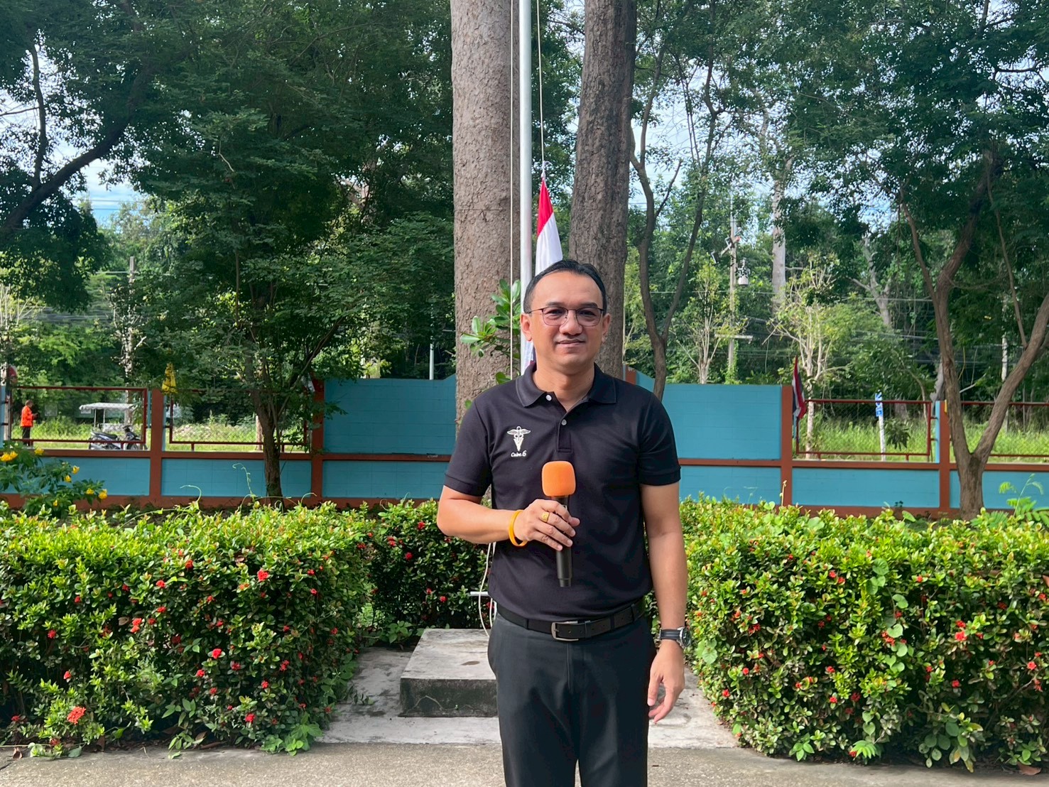 1902