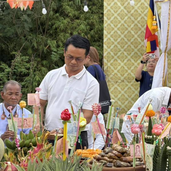 ปศุสัตว์เขต 2 เข้าร่วมงานวันเกษตร ทำบุญกลางทุ่ง ไถ่ชีวิตควายไทย ย้อนรอยไถประเพณี ปีที่ 38