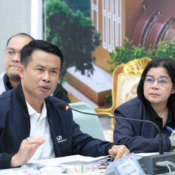 ปศุสัตว์เขต 2 เป็นผู้แทนกรมปศุสัตว์ ร่วมลงพื้นที่จังหวัดระยอง ติดตามการขับเคลื่อนโครงการสัตว์ปลอดโรค คนปลอดภัยจากโรคพิษสุนัขบ้า พร้อมผู้ตรวจราชการกรมส่งเสริมการปกครองท้องถิ่น