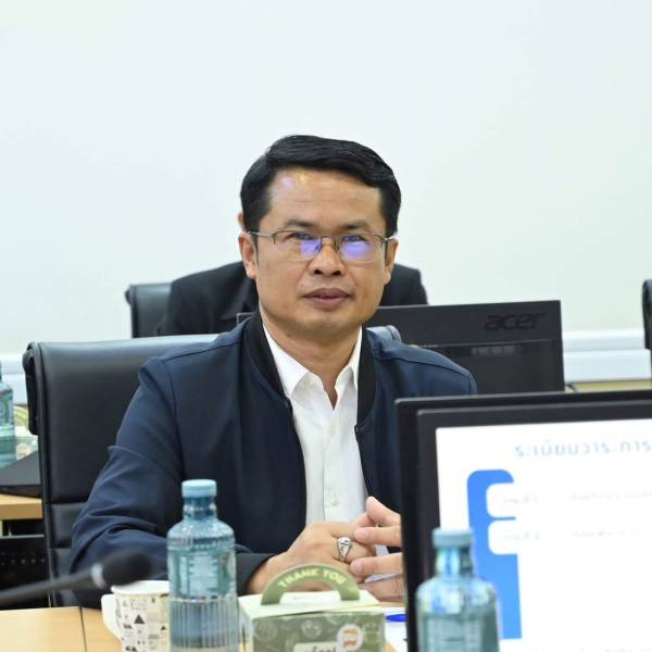 ปศุสัตว์เขต 2 ร่วมประชุมหารือการทบทวนการจัดส่วนราชการในภูมิภาคของกรมปศุสัตว์