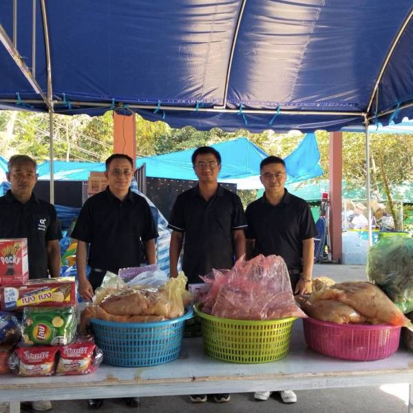 วันที่ 30 ธันวาคม 68 “ปศุสัตว์จังหวัดสระแก้ว รับมอบเสบียงอาหารสัตว์และอาหารผู้อพยพ ศูนย์พักพิงชั่วคราว ผู้ประสบภัยจากสถานการณ์ความไม่สงบตามแนวชายแดนไทย-กัมพูชา ” 