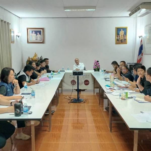 ดำเนินการตรวจสอบโรงงานหรือสถานประกอบการสหกรณ์โคนมบ้านบึง