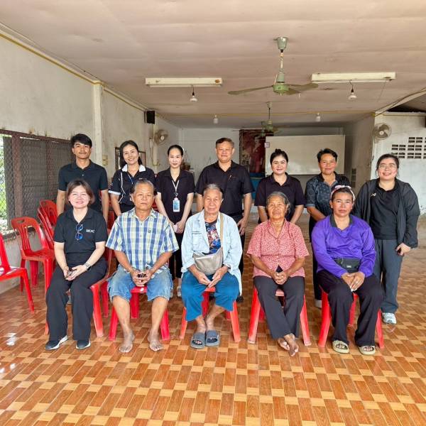 ติดตามงาน โครงการส่งเสริมและพัฒนาอาชีพเพื่อแก้ไขปัญหาที่ดินทำกินของเกษตรกร 