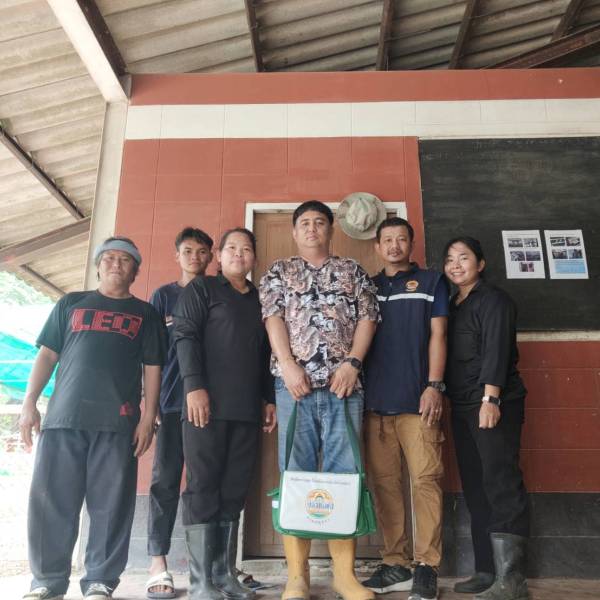สนง.ปศุสัตว์อำเภอปลวกแดง ลงพื้นที่ฉีดวัคซีนป้องกันโรคปากและเท้าเปื่อย, ยากำจัดพยาธิและปรสิตในแกะ อำเภอปลวกแดง